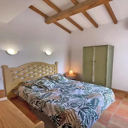 Holiday home Mazets Du Soleil *
