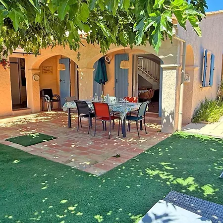 Holiday home Mazets Du Soleil *